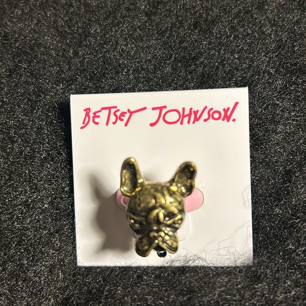 Betsey Johnson Frenchie Enamel Adjustable Ring. Pink/Gold - Picture 2 of 4